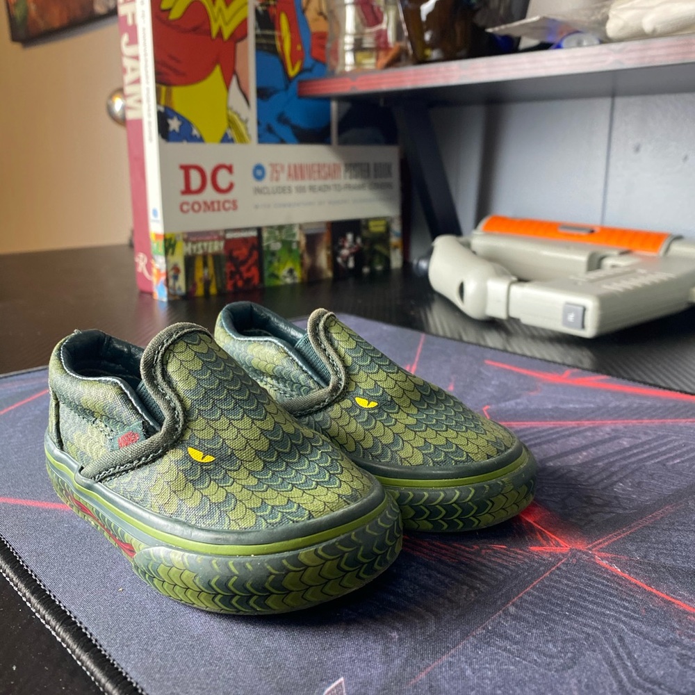 Kids Vans - Picture 3 of 5